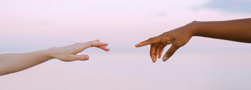 Inhimillinen johtajuus: empatia on työpaikan supervoima, jota ei voi käyttää välineellisesti.